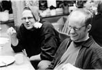 (Bild: 10) Julfest -96. Janne Pettersson och Clas Hjortstamm vid matbordet.
