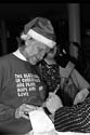 (Bild: 13) Julavslutningsfest 17.12.1997. Anders Thoren  i julstmning.